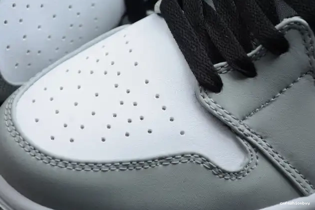 554724-092 Mid Light Smoke 1 AIR Jordan Grey 0525